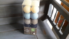M549  Cotton ball lights blauw