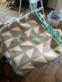 M120 (62.) Plaid grijs/mint groen