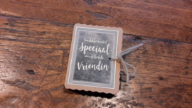 Vin12 Een dikke knuffel speciaal voor de liefste vriendin