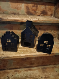 Vin93 Huisje rond  (23.)