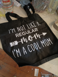 (75.) Linnen tas i.m not like a regular