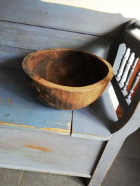 He18 (.) Houten schaal (groot)