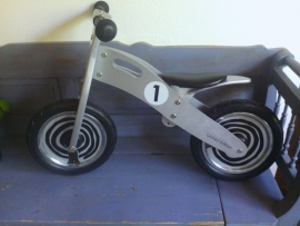 S104 Scooter loopfiets 2 wielen/voor meisje met sticker