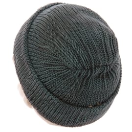Schedel met groene muts