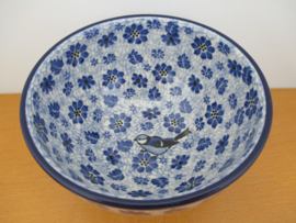 Bunzlau Bowl on foot 206-1519