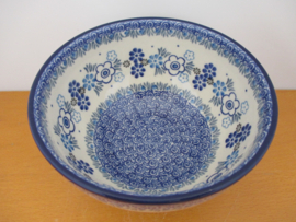 Bunzlau Bowl on foot 206-1271