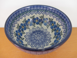 Bunzlau Bowl on foot 206-1382