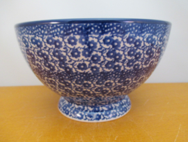 Bunzlau Bowl on foot 206-2546