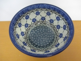 Bowl on foot 206-B15