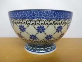Bunzlau Bowl on foot 206-1491