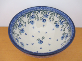 Bunzlau Bowl on foot 206-2524