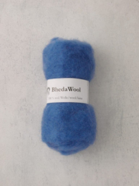 Bhedawol - gekaard vlies - 25 gr. helderblauw