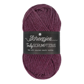 Scheepjes Truly Scrumptious  369 Mul. Wine Plum Cob.