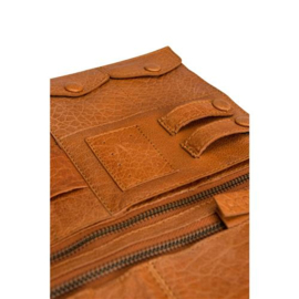 MUUD Billie Etui. Handgemaakt leren handwerketui C19x13cm - O27.5x38cm - kleur WHISKY