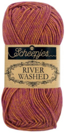 Scheepjes River Washed 957 Eisack