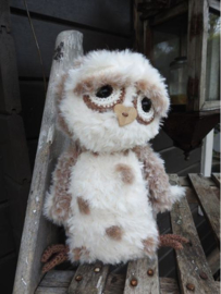 Funny Furry Owl Soft lichtbruin
