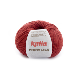 Katia Merino Aran 21 - Robijnrood