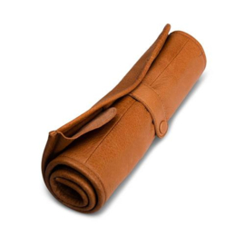 MUUD Bea. Handgemaakt leren etui voor breinaalden O25xO49OxØC10cm - kleur WHISKY
