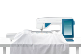 Husqvarna Viking DESIGNER SAPPHIRE™ 85