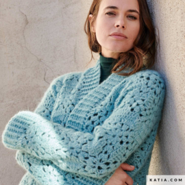 LANGE JAS IN GRANNY SQUARES MET ALPACA SILVER