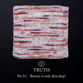 Simy's Truth DK 1x100g - 52 Beauty is only skin deep