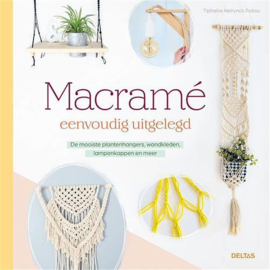 Boek Macramé eenvoudig uitgelegd.
