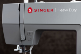 Singer Heavy Duty™ 6805