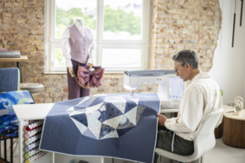 Celeste Innov-is CX1 naai- en quiltmachine