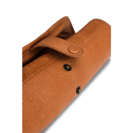 MUUD Bea. Handgemaakt leren etui voor breinaalden O25xO49OxØC10cm - kleur WHISKY