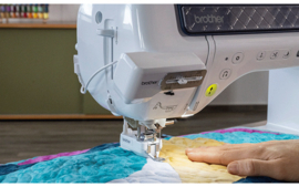 Expedition Innov-is BX1 naai-, quilt- en borduurmachine