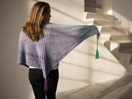 Durable Houndstooth Triangle Shawl