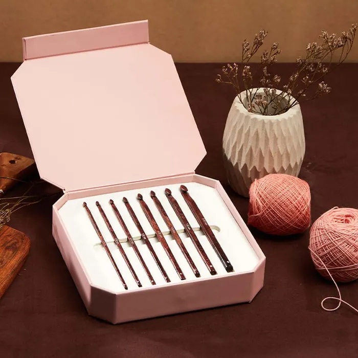 KNITPRO SYMFONIE ROSE WOOD HAAKNAALDENSET 3.50-8.00MM