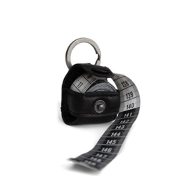 MUUD Malmö. Handgemaakt leren etui voor meetlint 3x4x2.3cm - kleur black