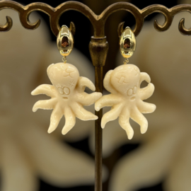 Octopussy resin