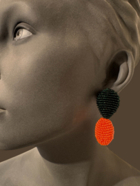 Glassbeaded oorbellen vermeil