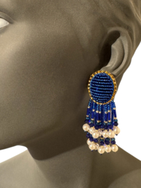 Tassels and pearls