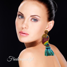 Couture oorbellen papagayo