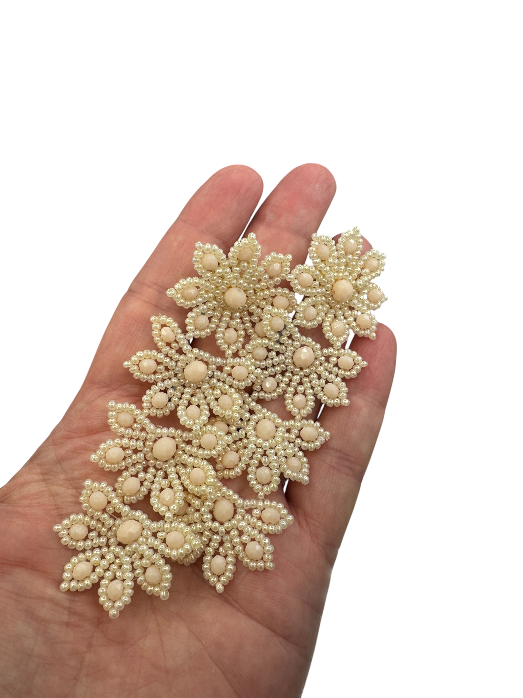 Off white  bloemen oorbellen