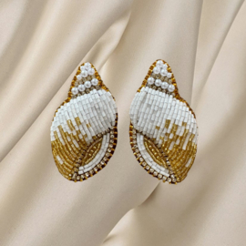 Couture oorbellen shoreline shells