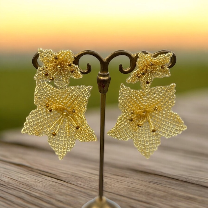 Golden flowers party