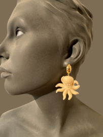 Octopussy resin