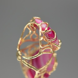 Ring fuchsia agaat