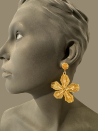 Golden flowers