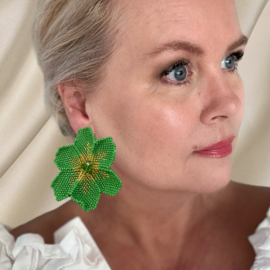 Couture flowers green