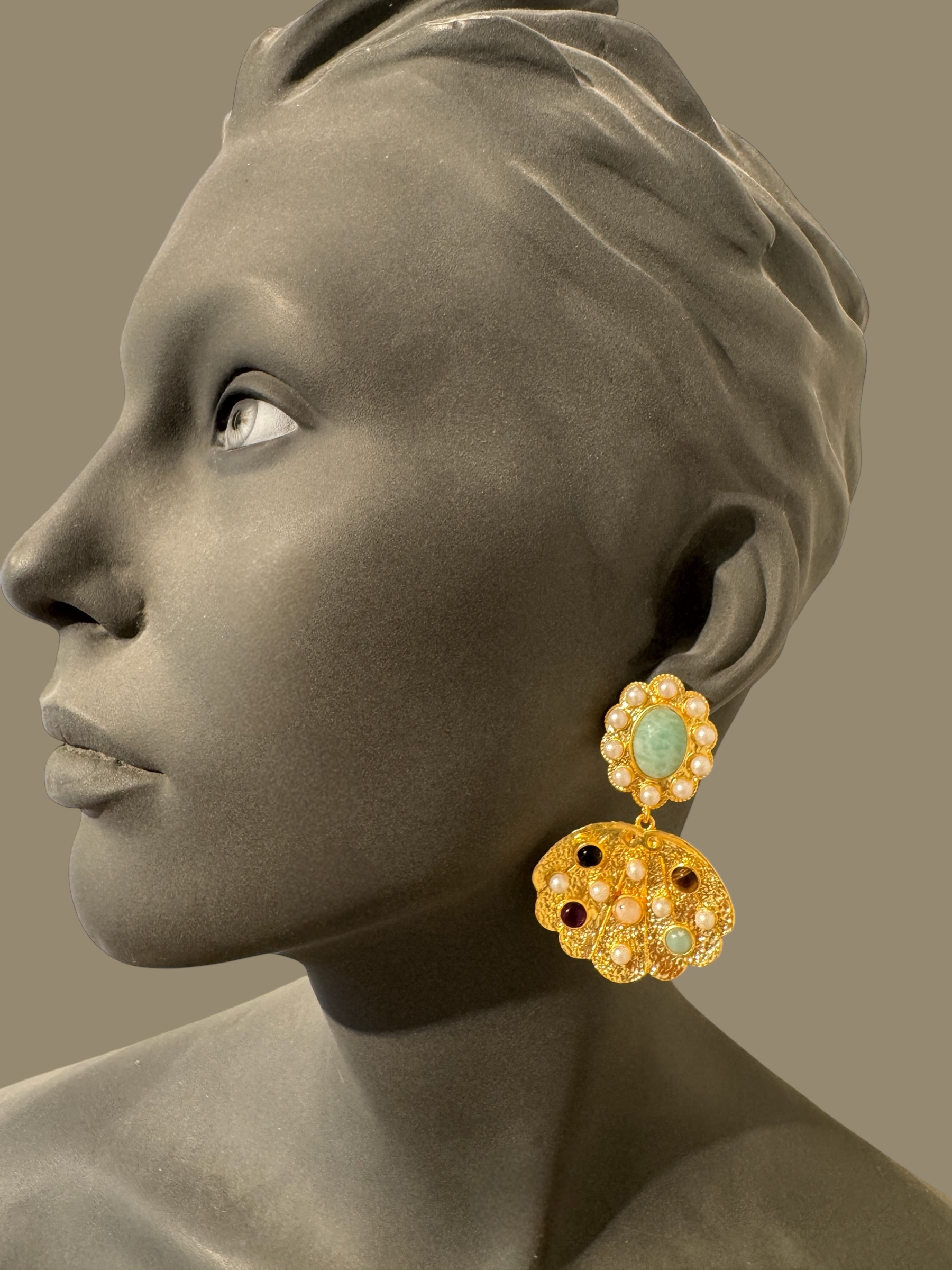 Summer statement oorbellen gems