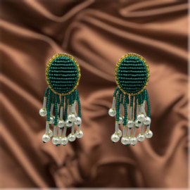 Couture oorbellen tassels and pearls