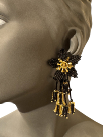 Black and gold couture
