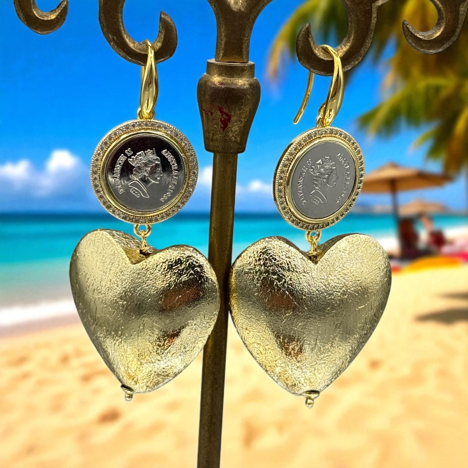 Munten brushed golden hearts