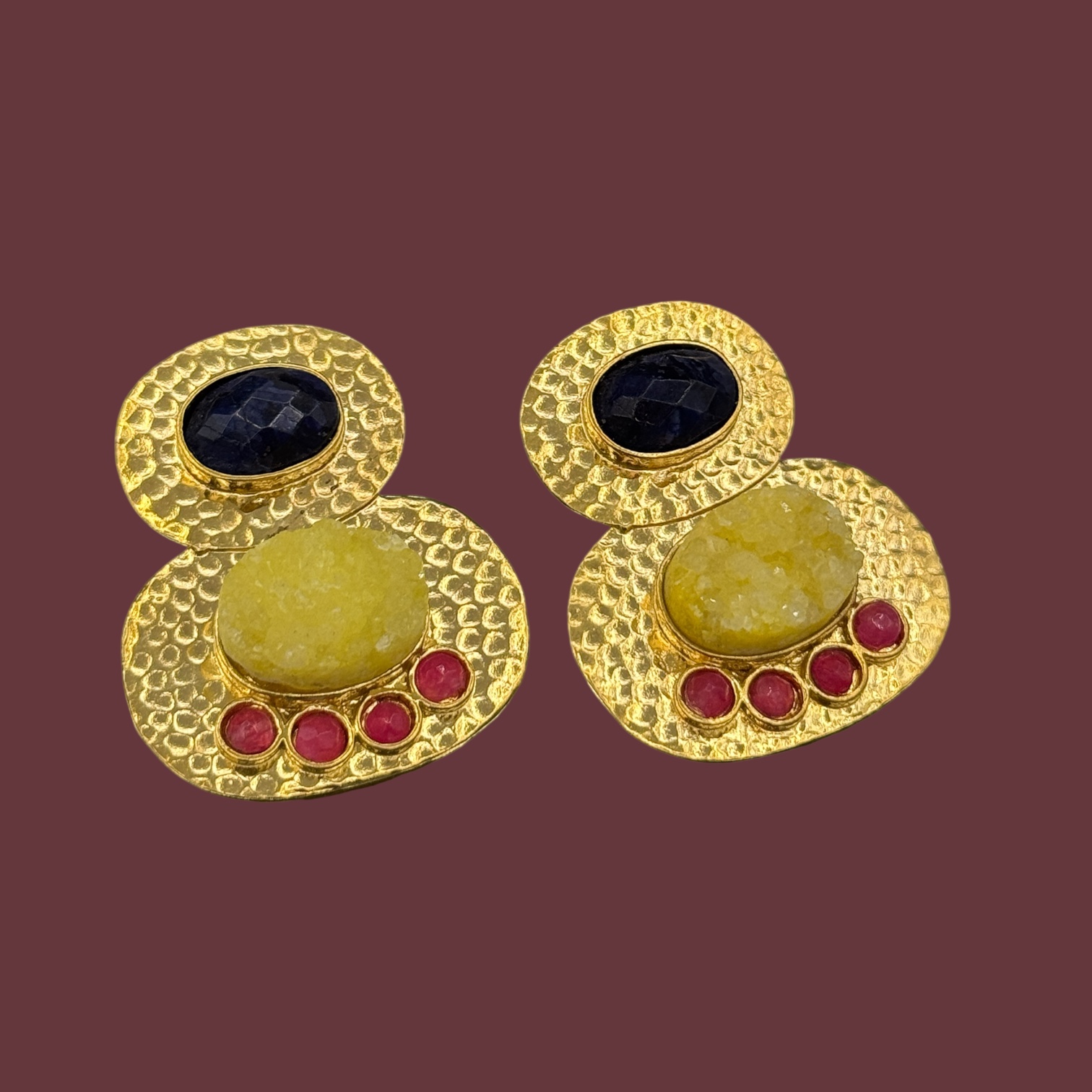 Druzy en sodaliet