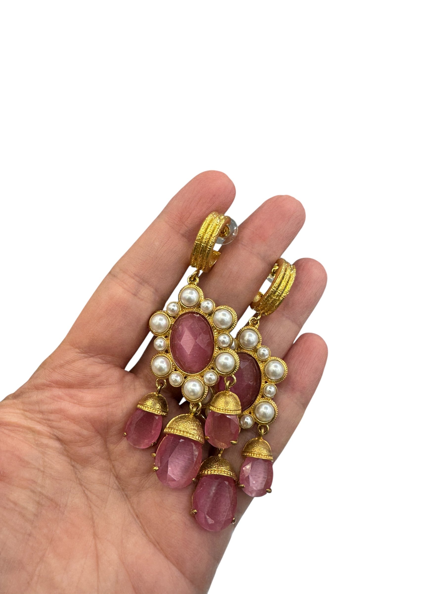 Artisan oorbellen roze cateye